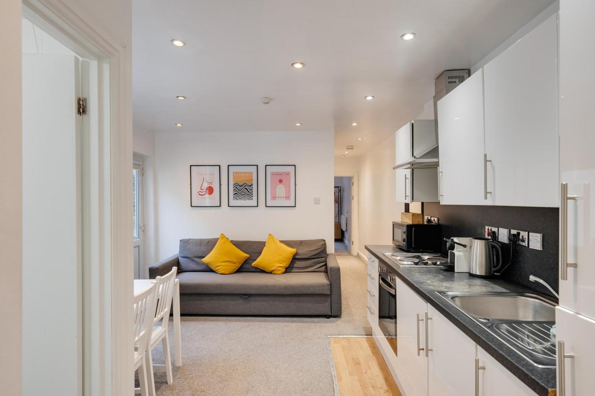 2 Bedroom Aprtmnt For Upto 6 Nr Centre, Uni &Parks Cardiff Exterior foto